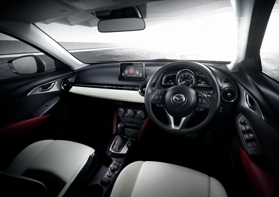  Mazda CX-3 2015 года  (JP) (фото 9 из 12)